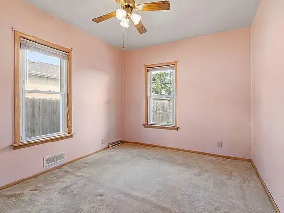 735 Buchanan St NE, Minneapolis, MN 55413