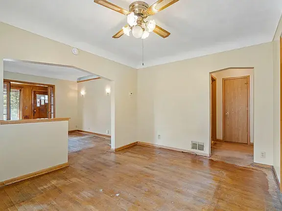 735 Buchanan St NE, Minneapolis, MN 55413