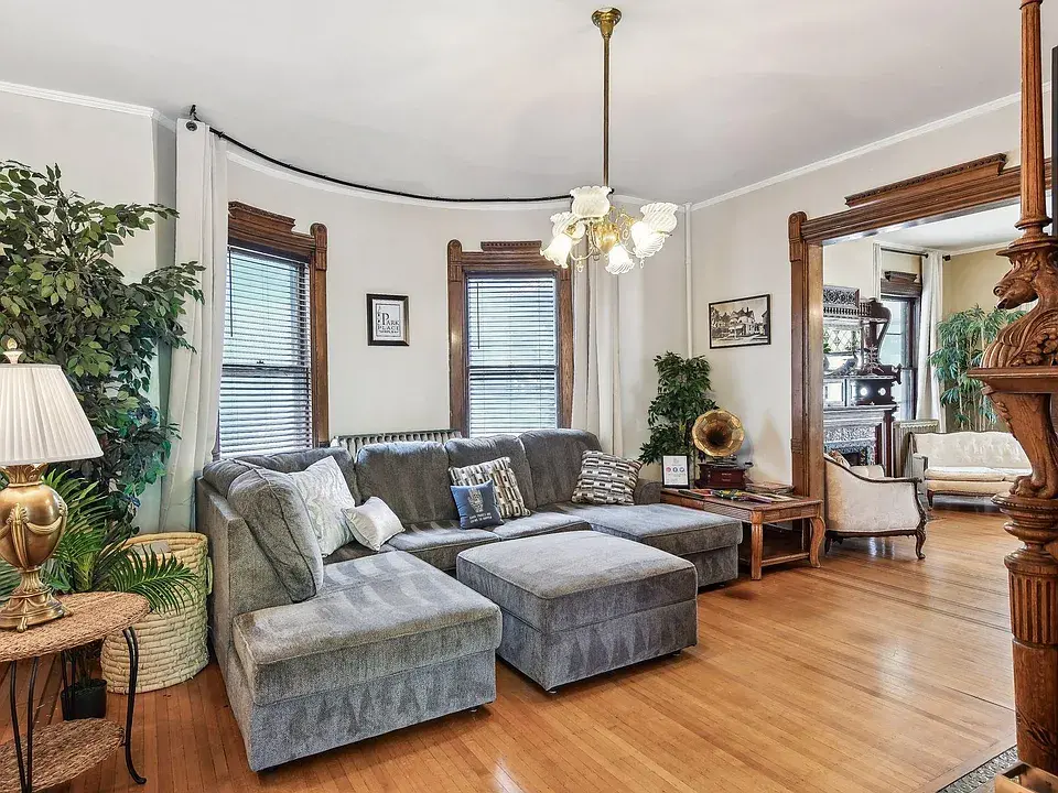 1601 Park Ave, Minneapolis, MN 55404