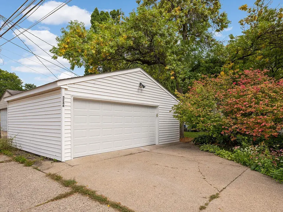 5248 43rd Ave S, Minneapolis, MN 55417
