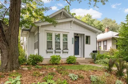 5248 43rd Ave S, Minneapolis, MN 55417