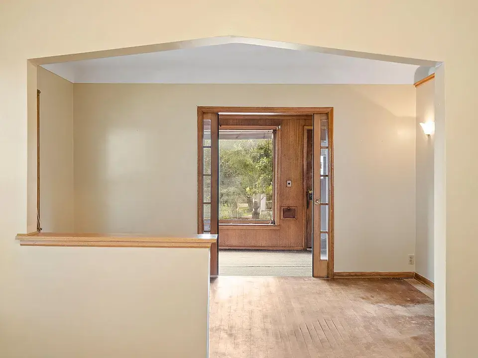 735 Buchanan St NE, Minneapolis, MN 55413