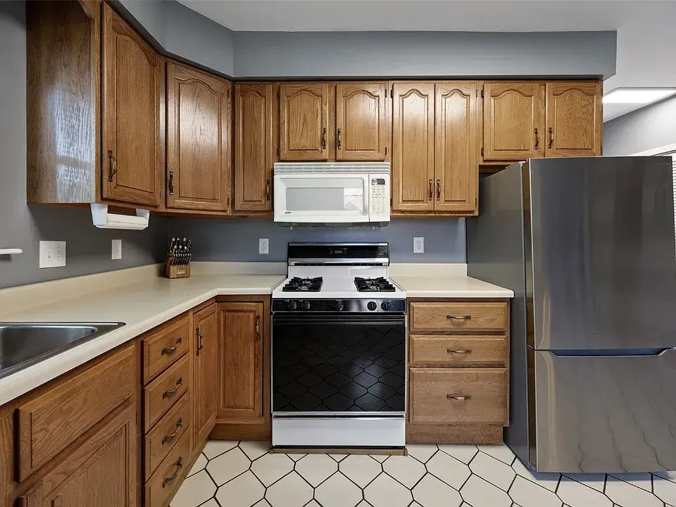1248 10th St, Marion, IA 52302
